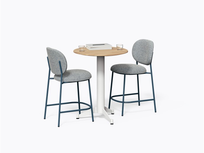 Table bistro Norman D28" X 36"(h) en Merisier