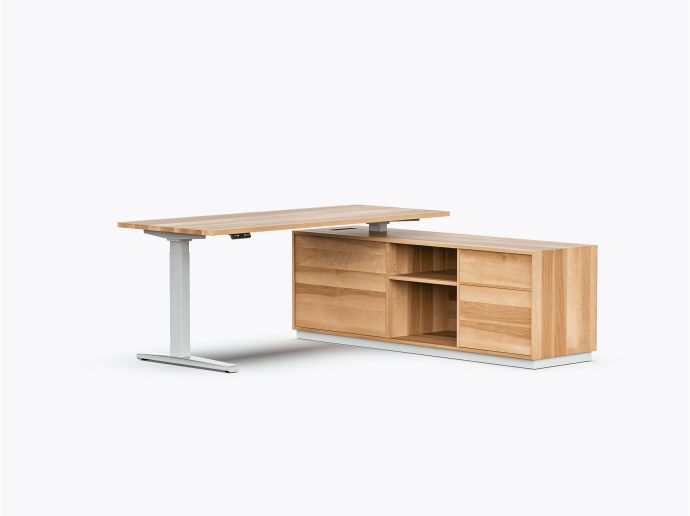 Gale Executive Desk - 72" X 72" - Yellow Birch